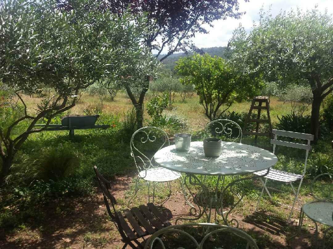 Les Anes De Petit Jean Ξενοδοχείο Pierrefeu-du-Var Εξωτερικό φωτογραφία